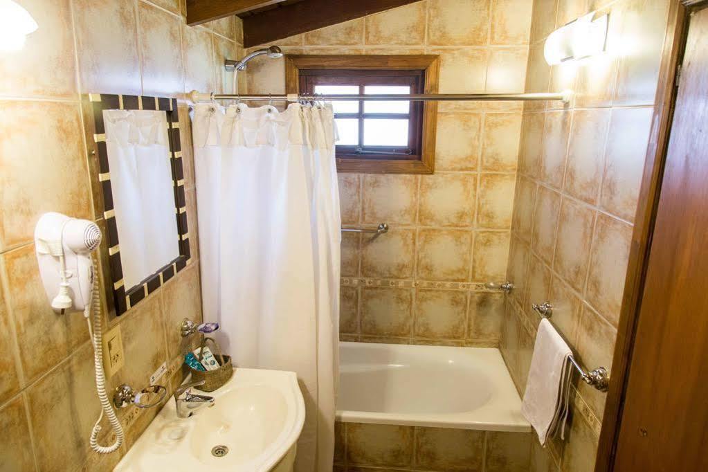 Utaka Cabanas Y Apartamentos 우수아이아 외부 사진